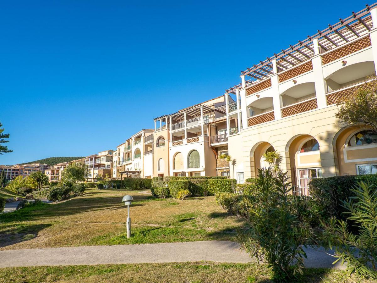 Apartment Village Cap Esterel - Le Village-52 By Interhome Saint-Raphaël Exterior foto