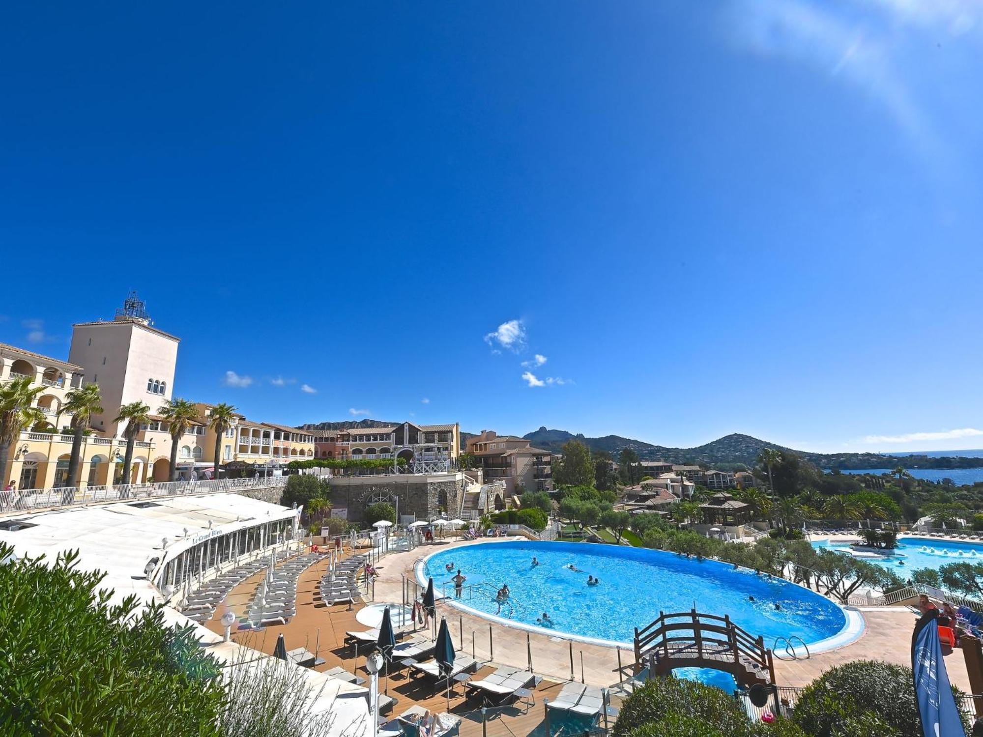 Apartment Village Cap Esterel - Le Village-52 By Interhome Saint-Raphaël Exterior foto