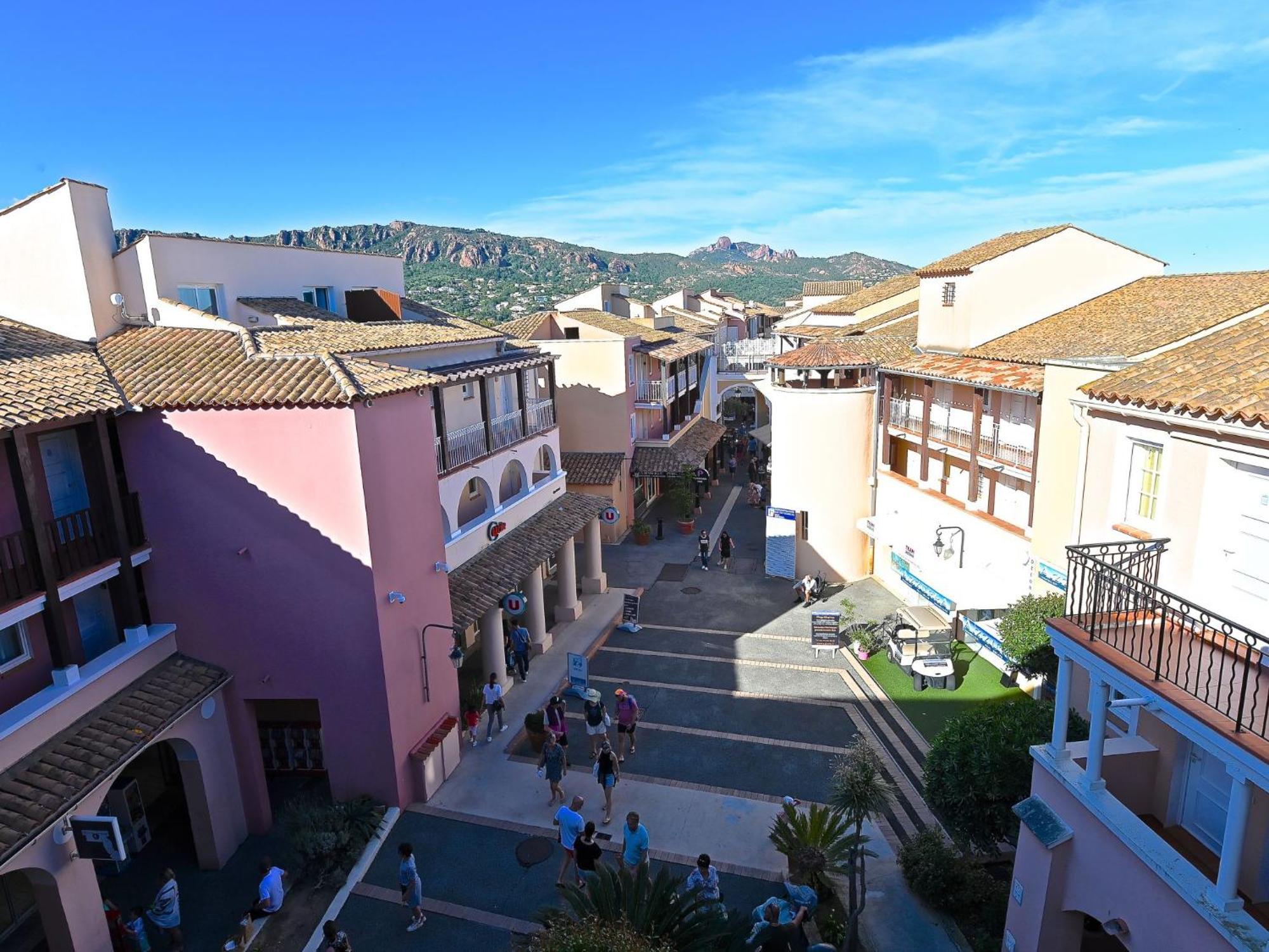 Apartment Village Cap Esterel - Le Village-52 By Interhome Saint-Raphaël Exterior foto